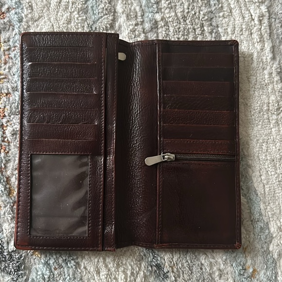 Wallet - Picture 2 of 3